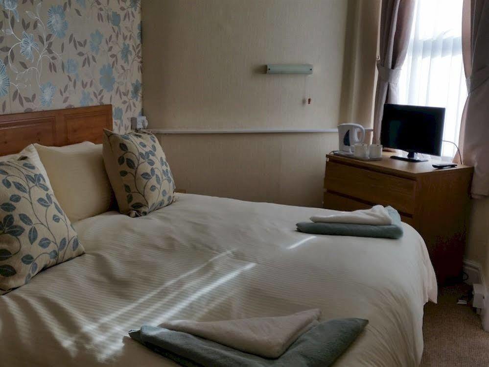 Hotel The Trevelyan Morecambe Esterno foto
